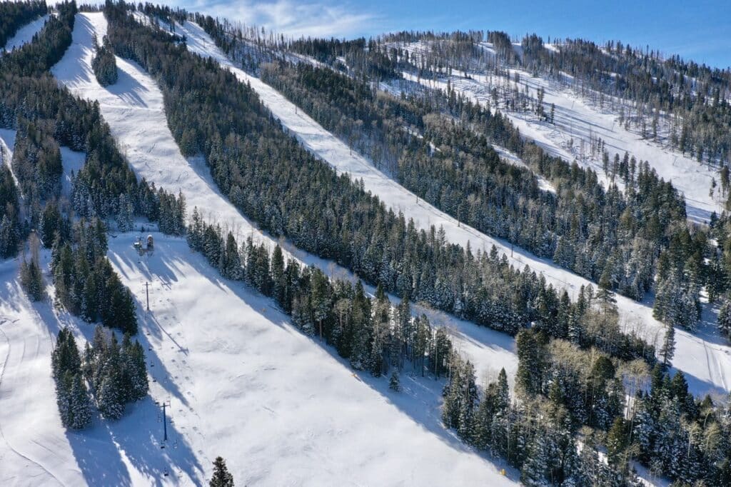 pajarito mountain stats photo by Peter Dickson